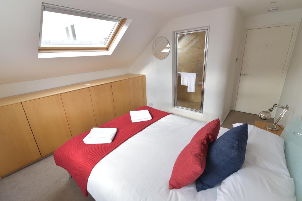 Beach Central With Allocated Parking And Patio Hove Exterior foto