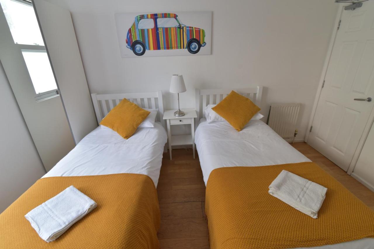 Beach Central With Allocated Parking And Patio Hove Exterior foto