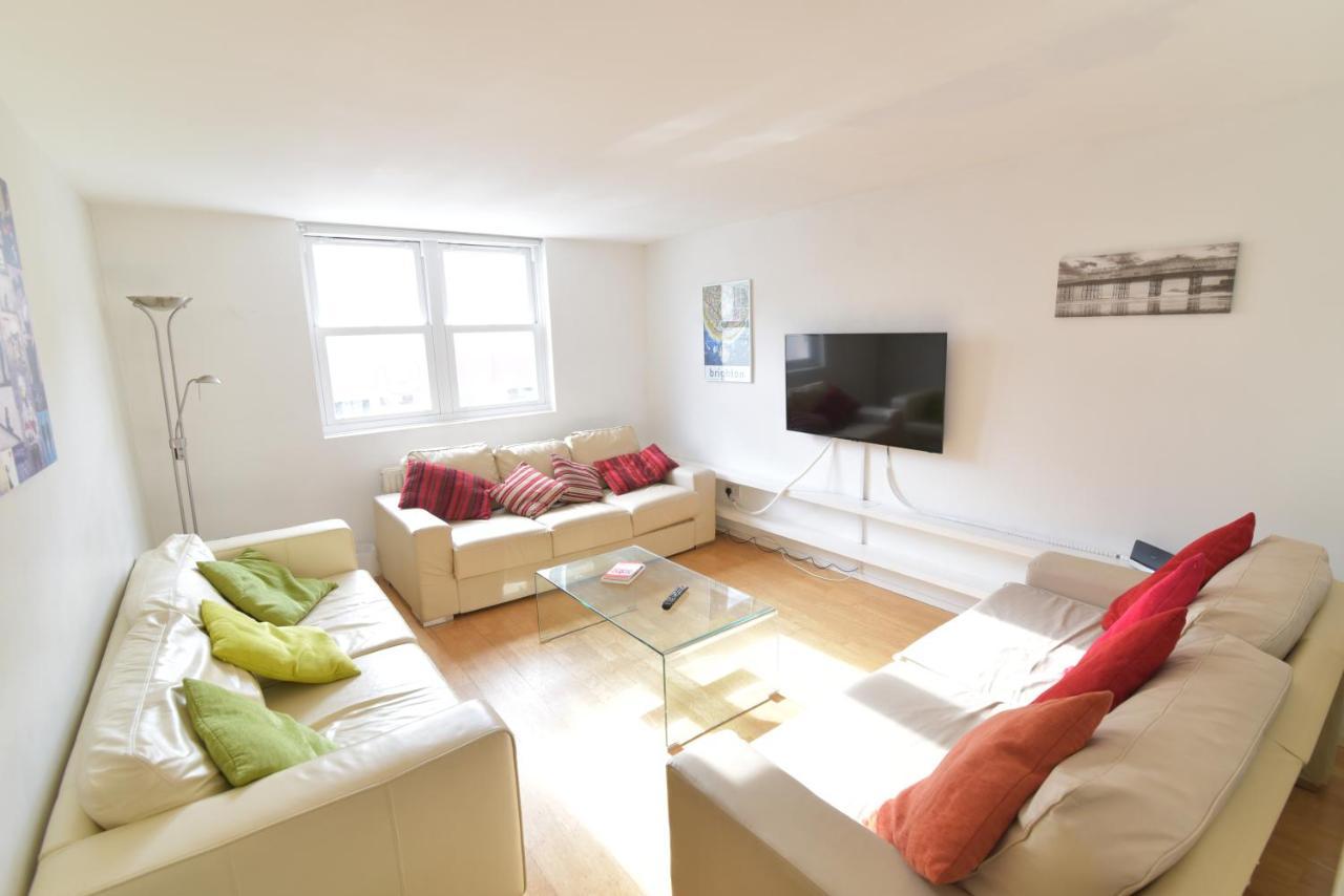 Beach Central With Allocated Parking And Patio Hove Exterior foto